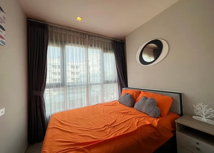 Sea View 2 Bed Room At Great Central Location